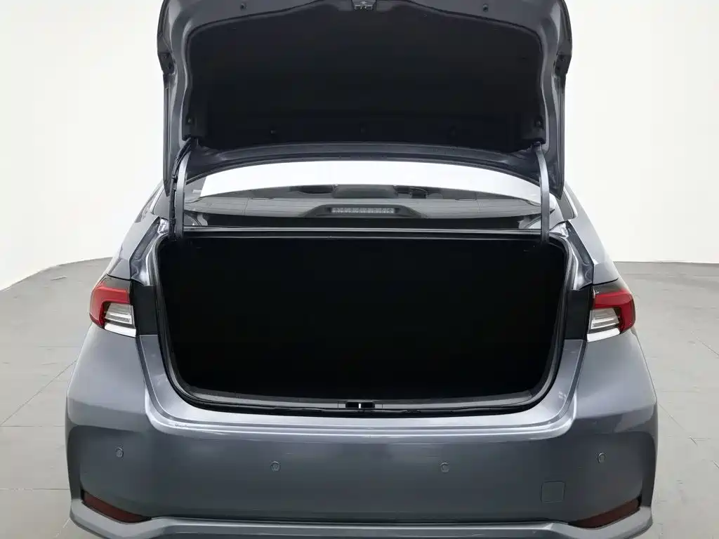 Toyota Corolla 2024 — фото 16