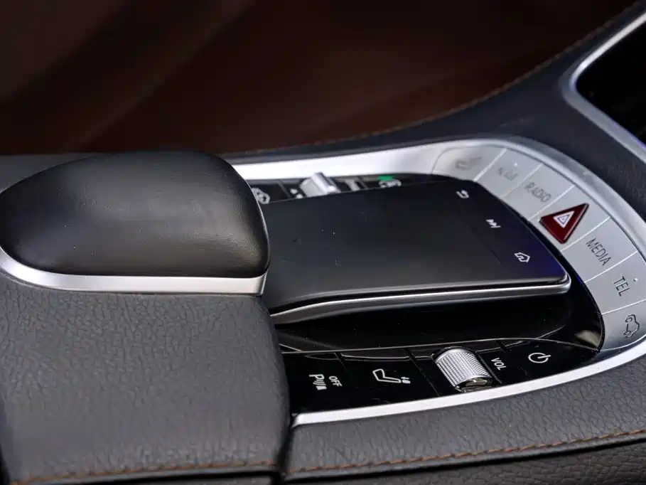 Mercedes-Benz S-Class 2019 — фото 17