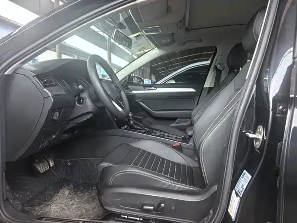 Volkswagen Magotan 2021