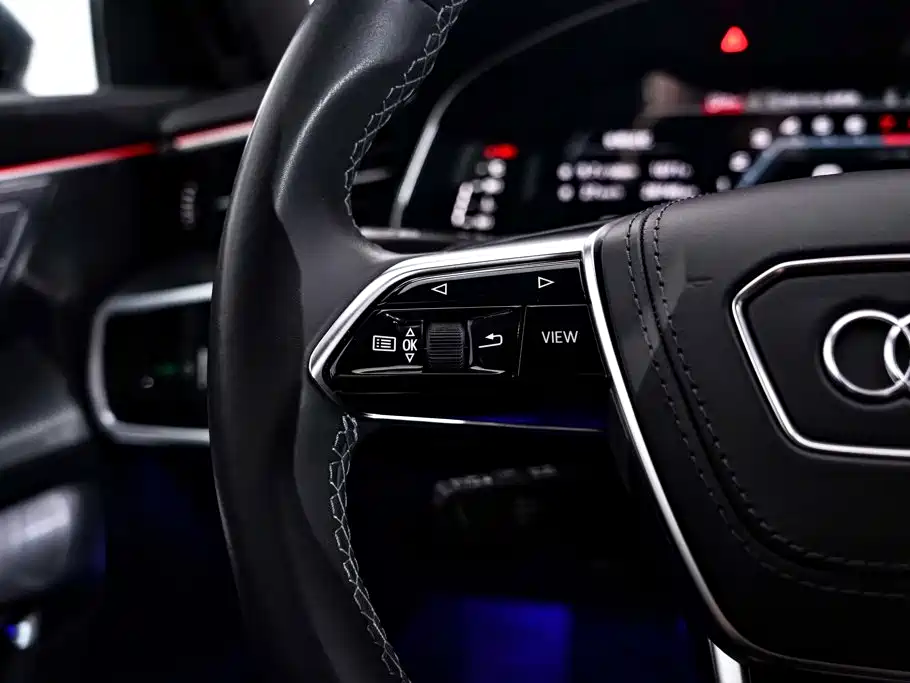 Audi A6L 2024 — фото 28