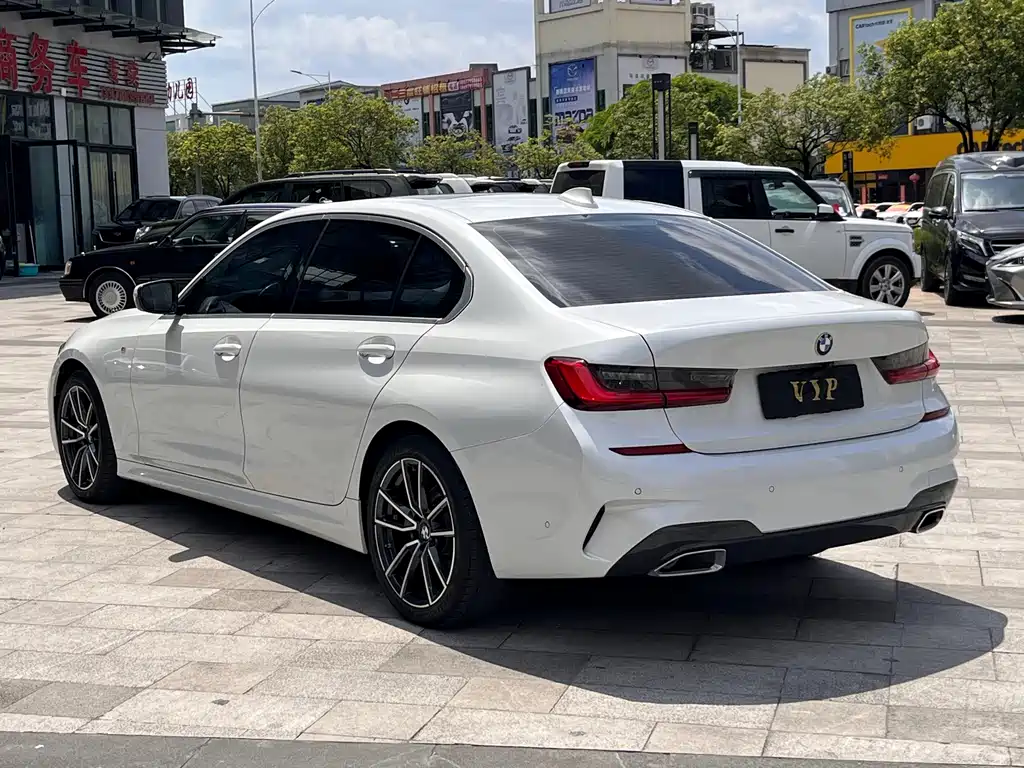BMW 3 Series 2021