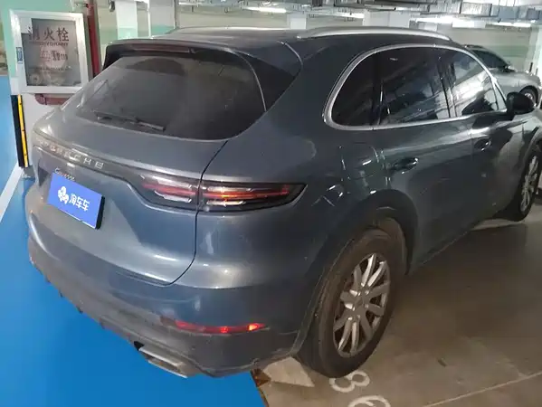 Porsche Cayenne 2019