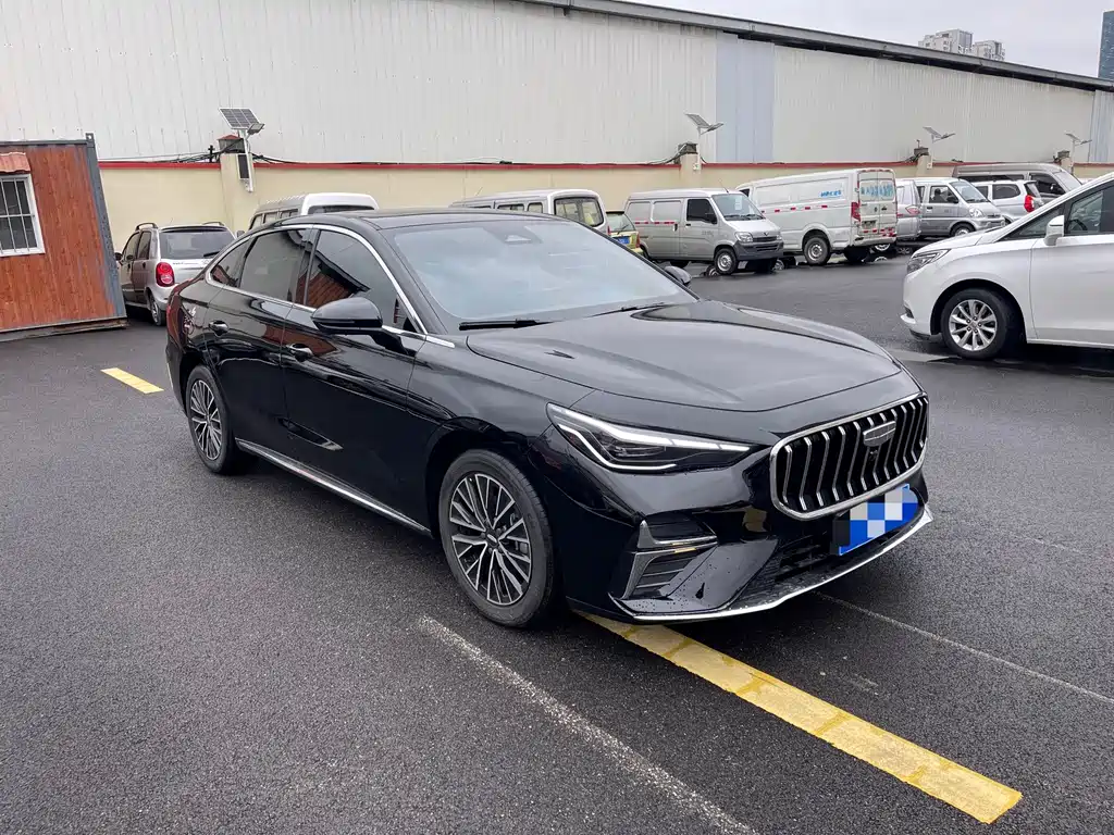 Geely Emgrand 2026