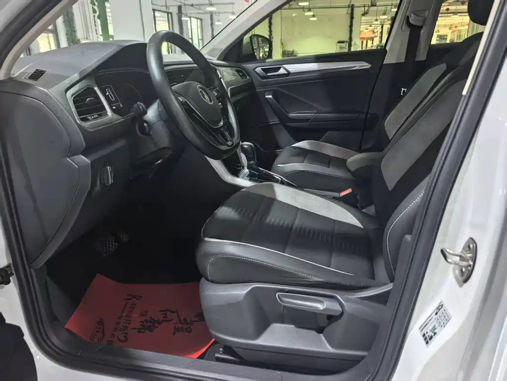 Volkswagen T-Roc 2022