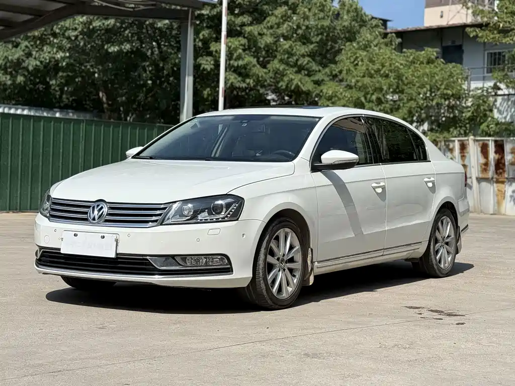 Volkswagen Magotan 2014