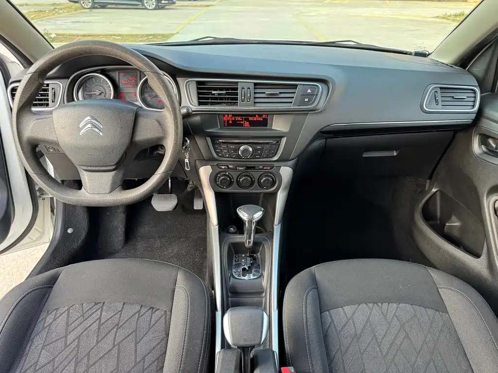 Citroen C3-XR 2016 — фото 10