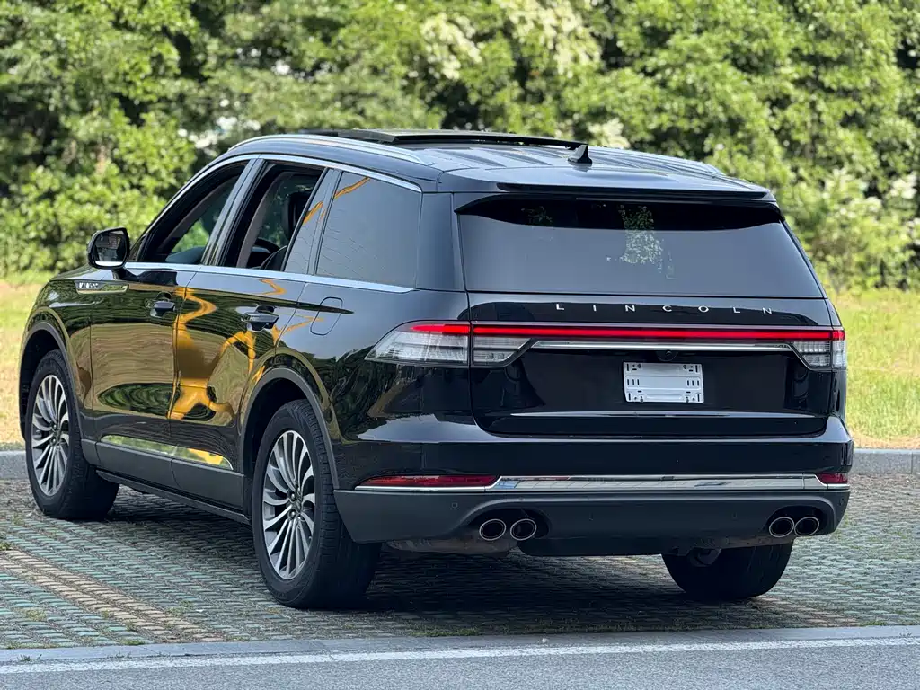 Lincoln Aviator 2020 — фото 11