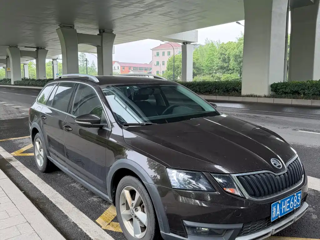 Skoda Octavia 2018 — фото 2