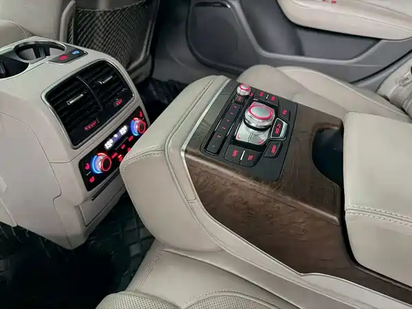 Audi A6L 2013