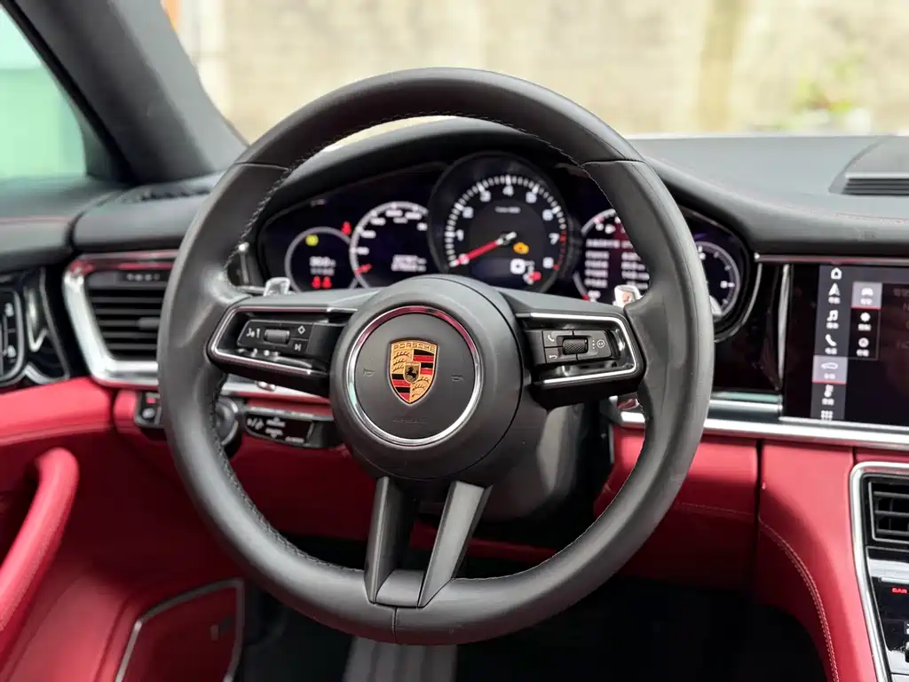 Porsche Panamera 2021 — фото 13