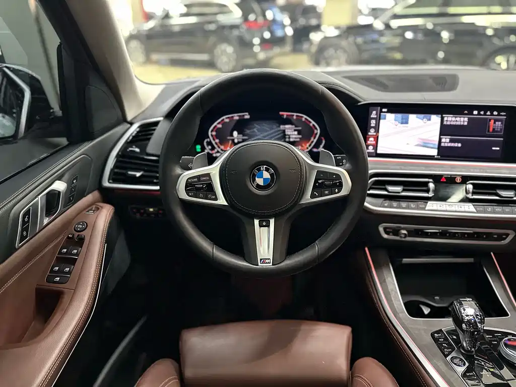 BMW X5 2019 — фото 11