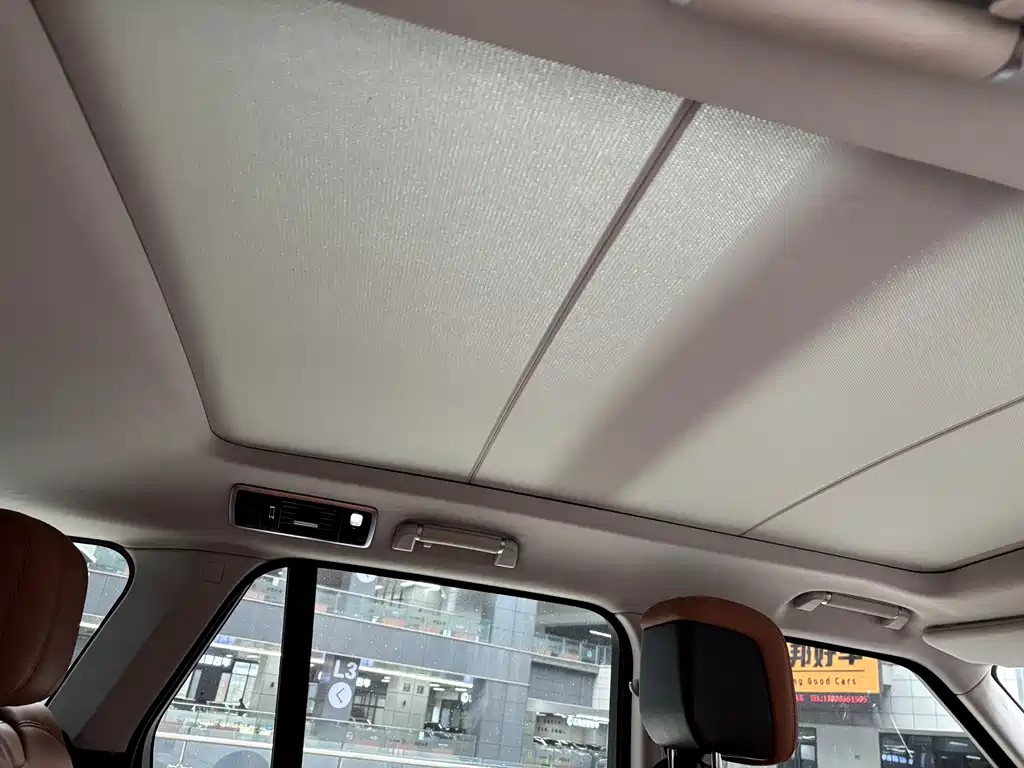 Land Rover Range Rover 2018 — фото 14