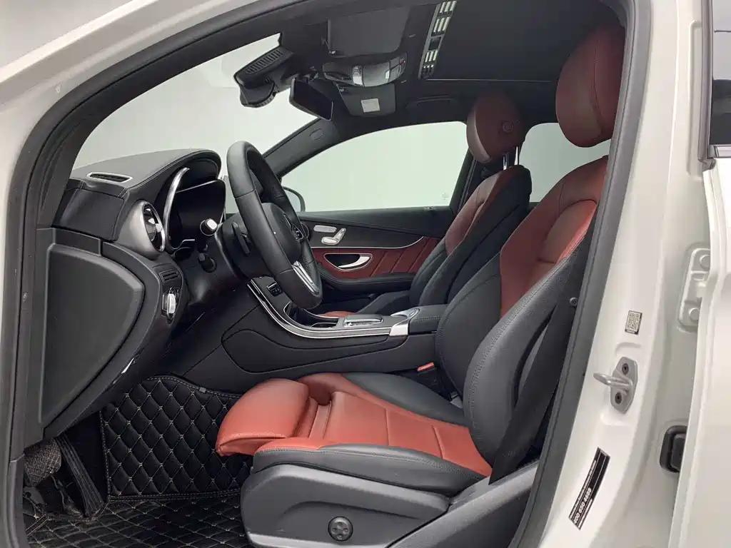 Mercedes-Benz GLC Coupe 2022 — фото 10