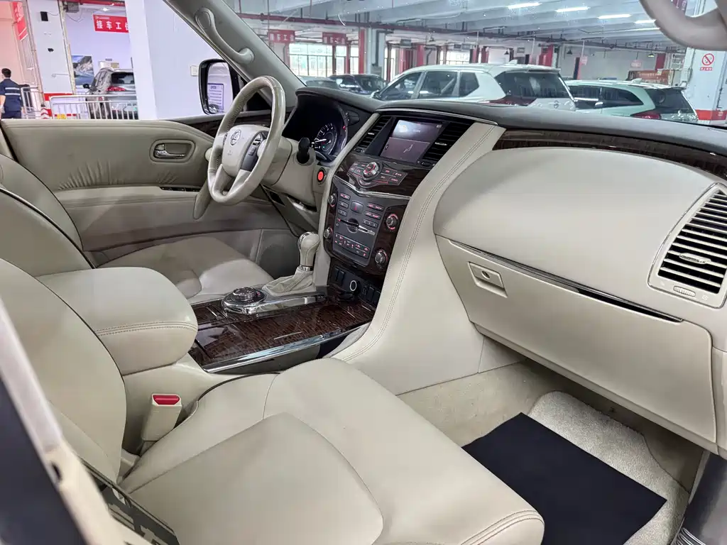 Nissan Patrol 2017 — фото 17