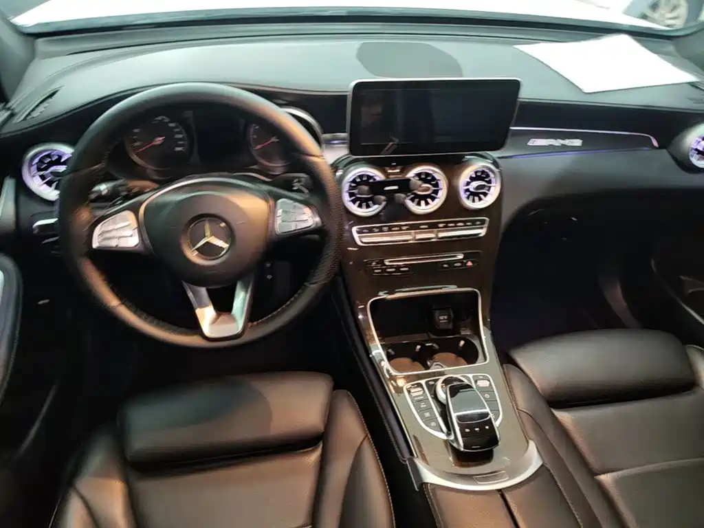 Mercedes-Benz GLC 2019 — фото 10