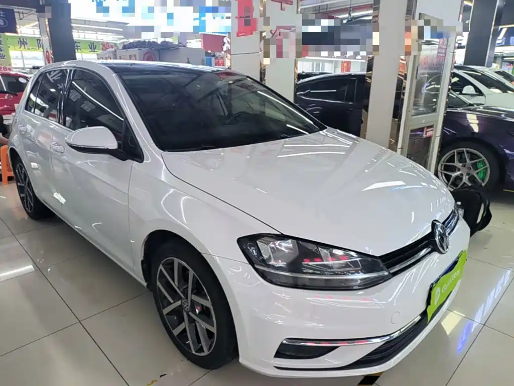 Volkswagen Golf 2020