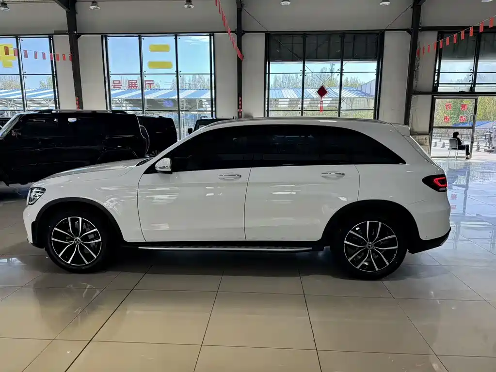 Mercedes-Benz GLC 2020 — фото 12