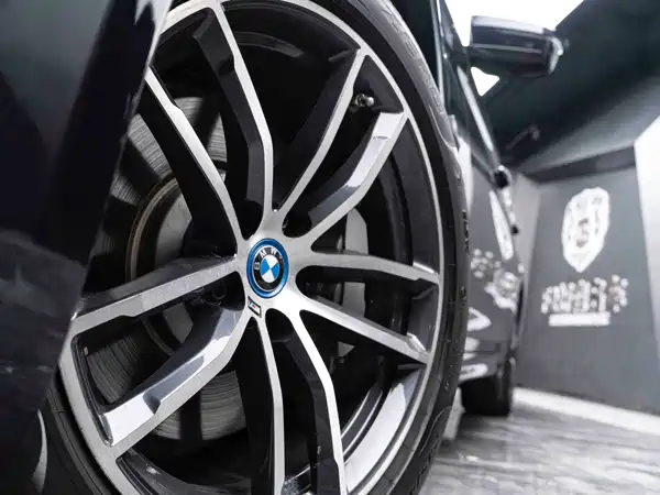 BMW 5 Series New Energy 2022