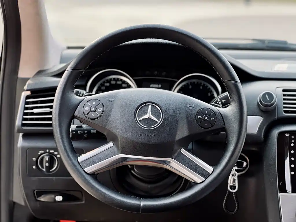 Mercedes-Benz R-Class 2014 — фото 7