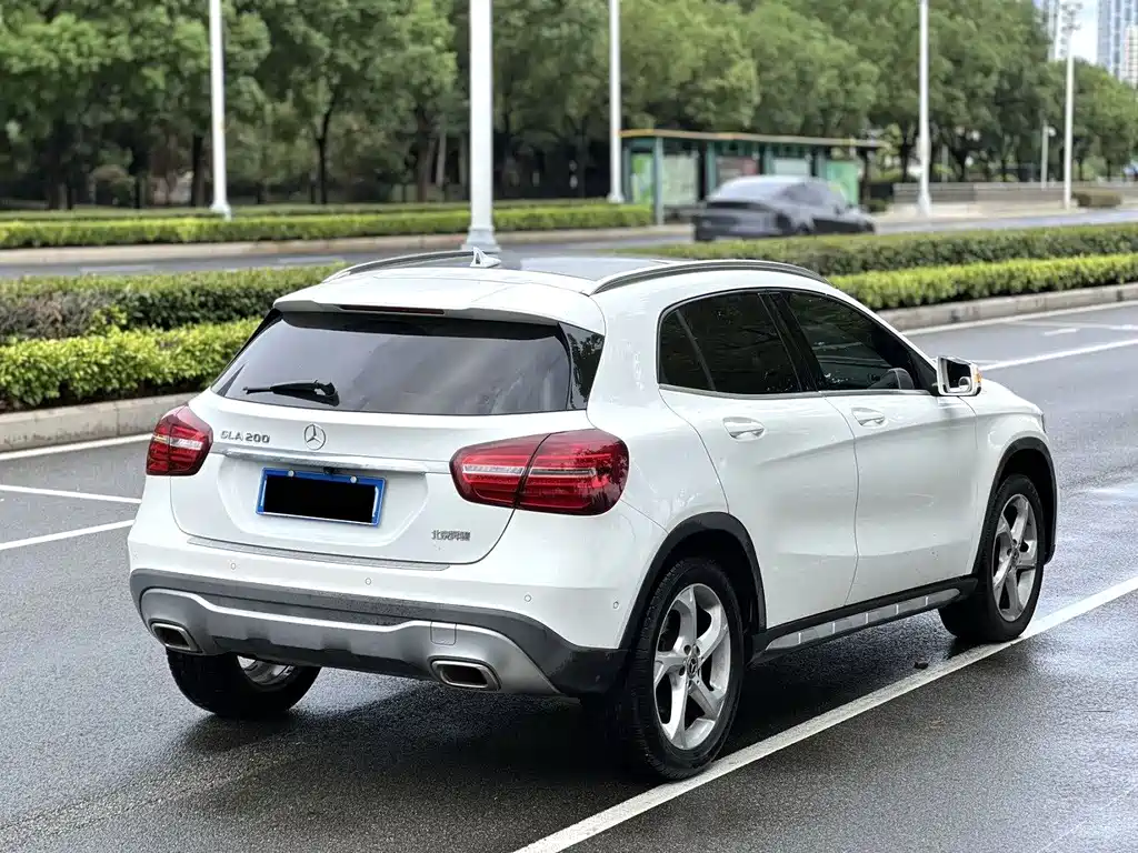 Mercedes-Benz GLA 2018 — фото 3