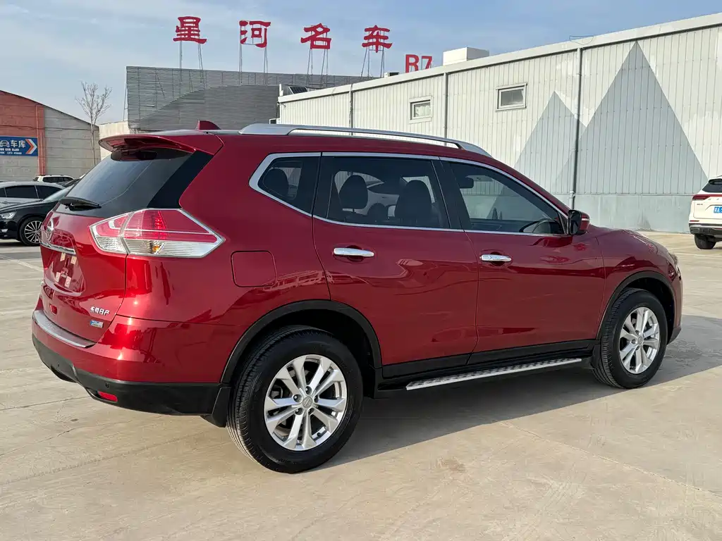 Nissan X-Trail 2015 — фото 6