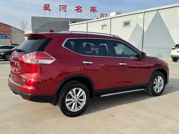 Nissan X-Trail 2014