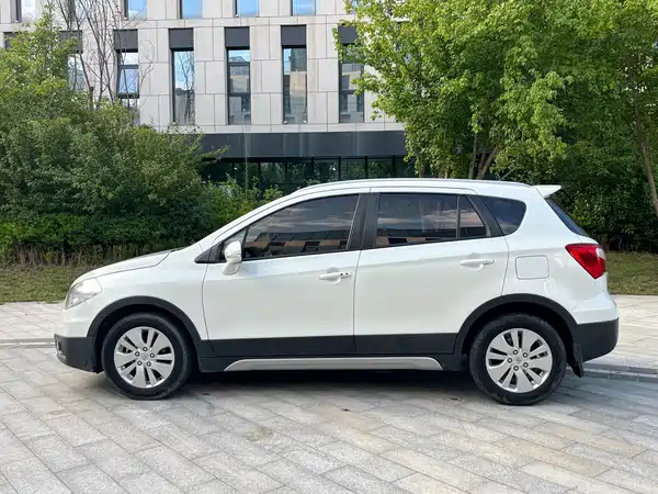 Suzuki S-Cross 2017