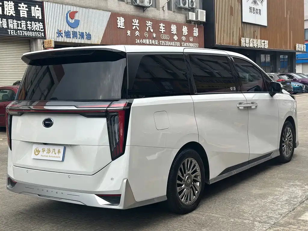 GAC Motor Trumpchi M8 2023 — фото 6