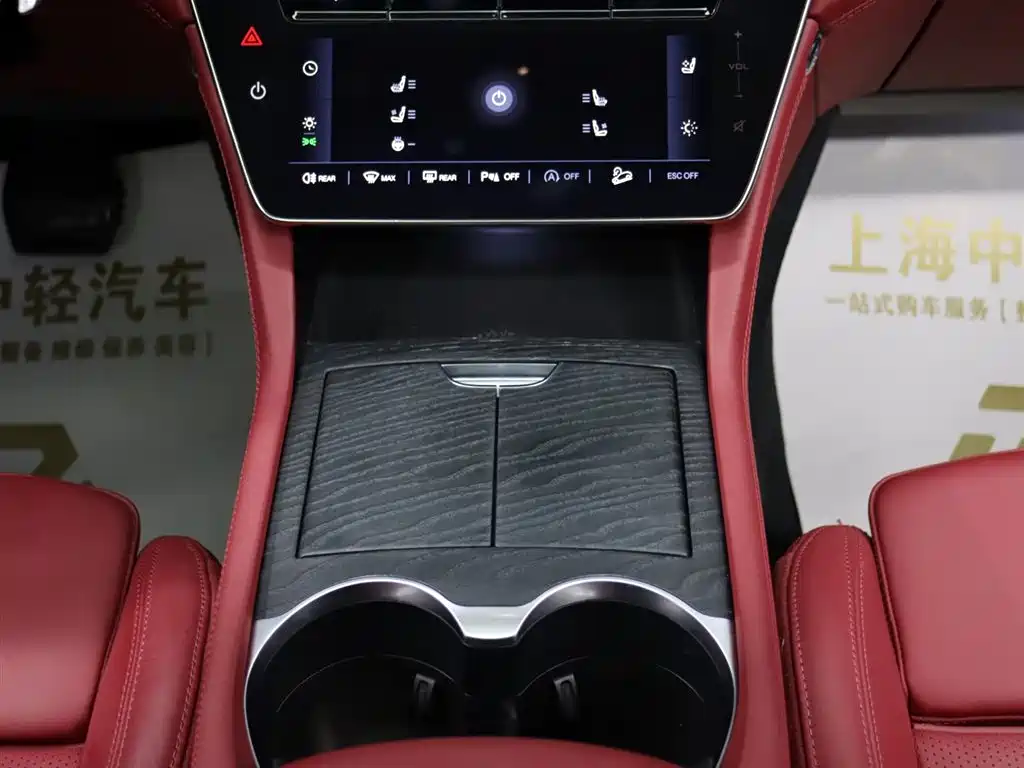 Maserati Grecale 2023 — фото 17