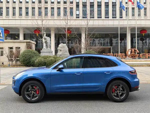 Porsche Macan 2014