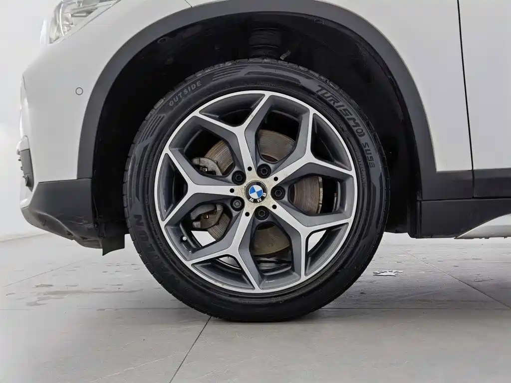 BMW X1 2017 — фото 17