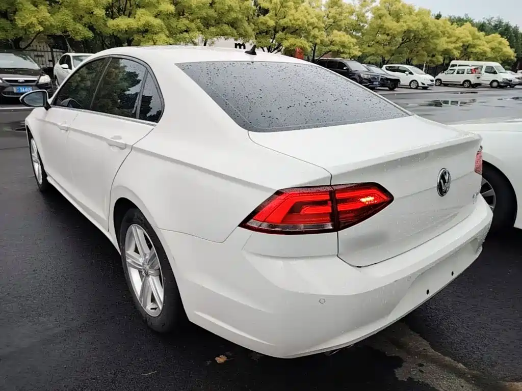 Volkswagen Lamando 2016