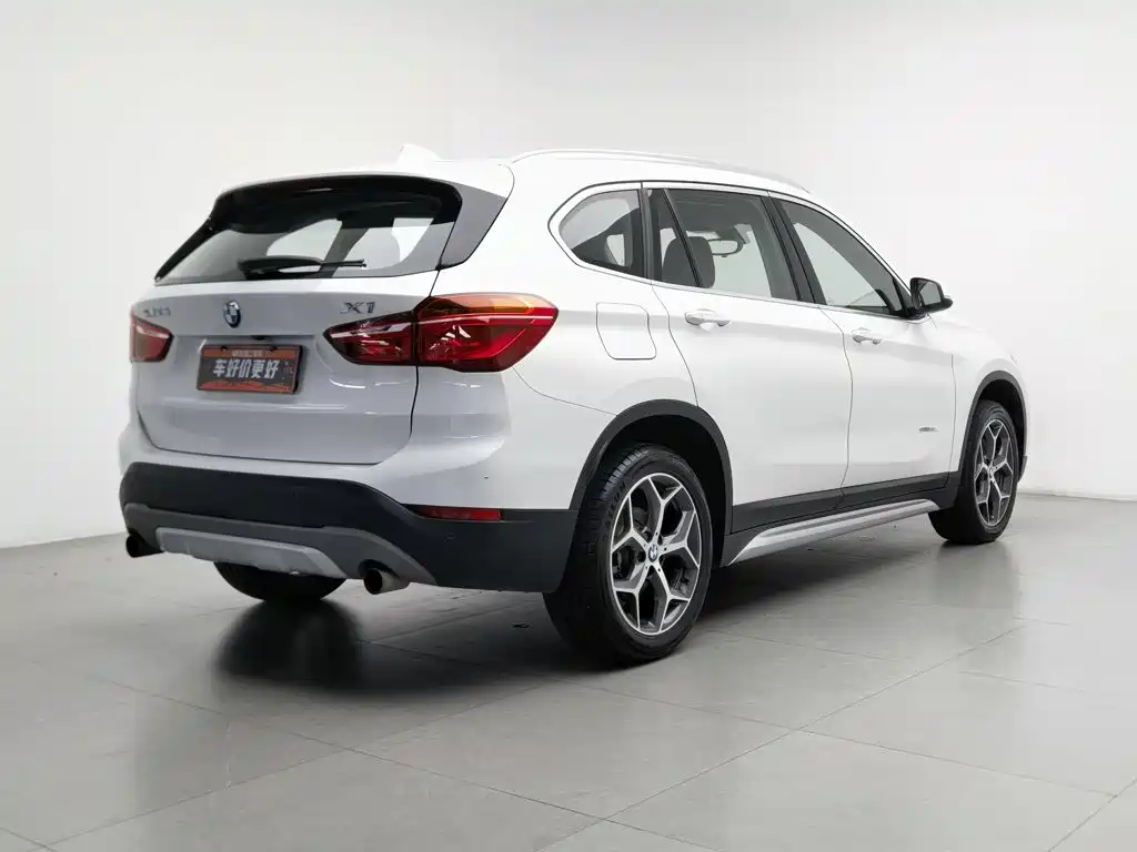 BMW X1 2017 — фото 2