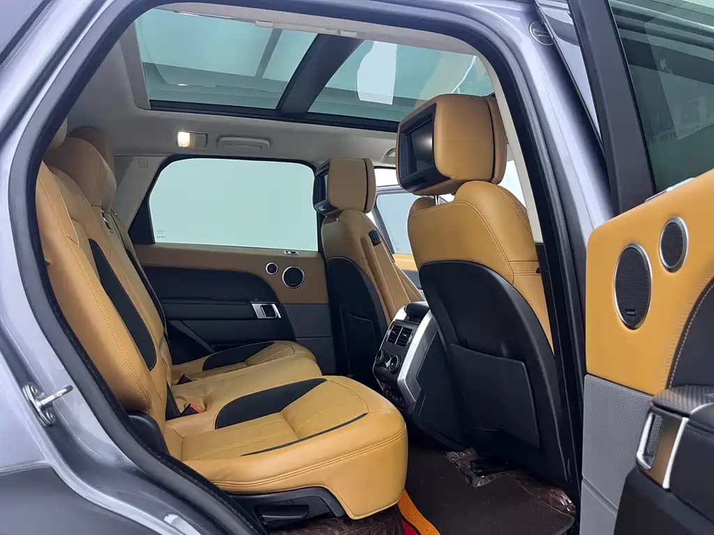 Land Rover Sport 2019 — фото 10