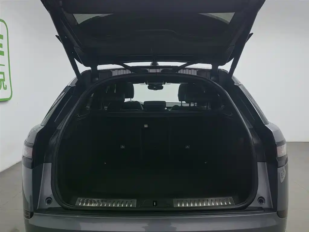 Land Rover Velar 2019 — фото 16