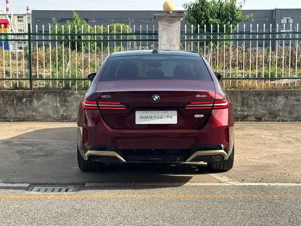 BMW 5 Series 2024