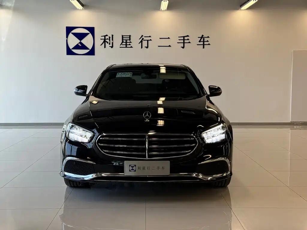 Mercedes-Benz E-Class 2022 — фото 2