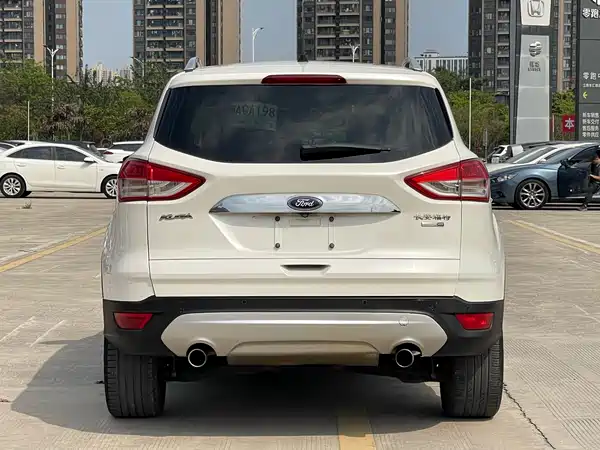 Ford Kuga 2014