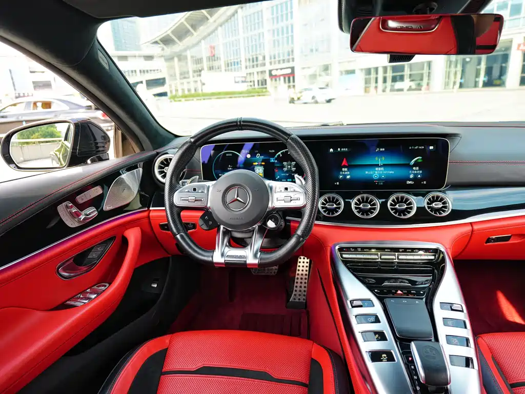 Mercedes-Benz AMG GT 2021 — фото 11