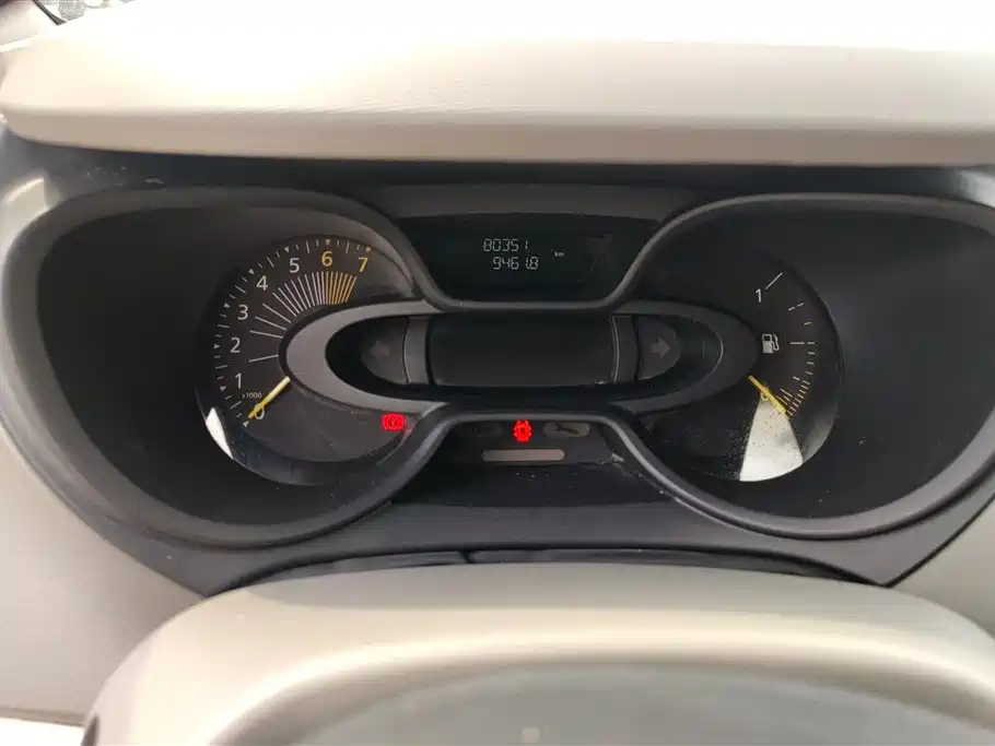 Renault Captur 2016 — фото 14