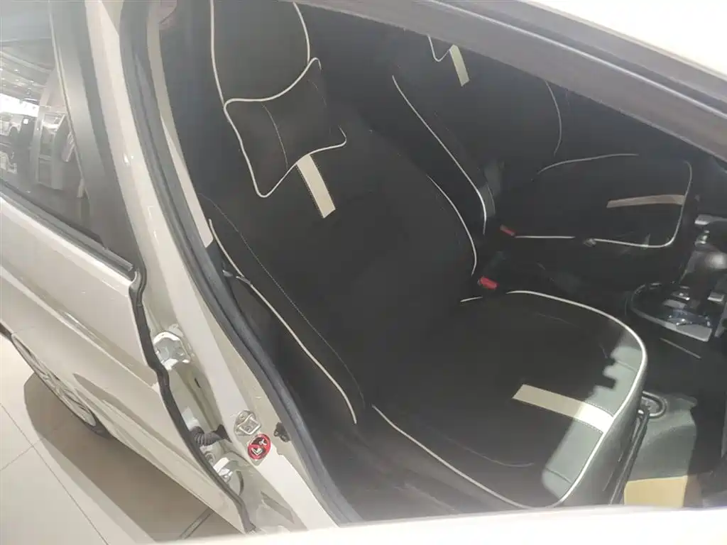 Honda Fit 2018 — фото 25