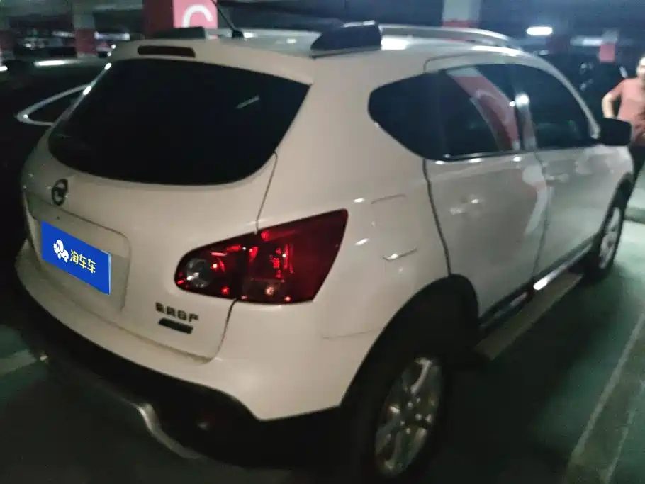 Nissan Qashqai 2015