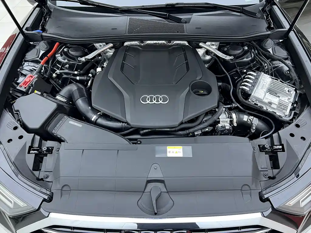 Audi A6L 2023 — фото 4