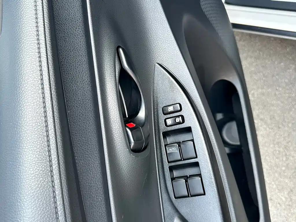 Toyota Yaris L 2022