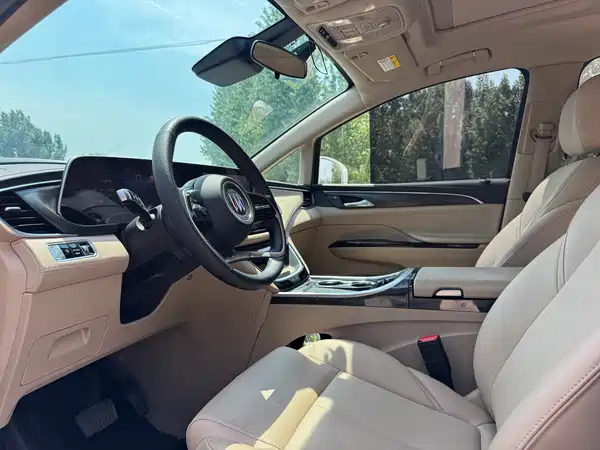 Buick GL8 New Energy 2025