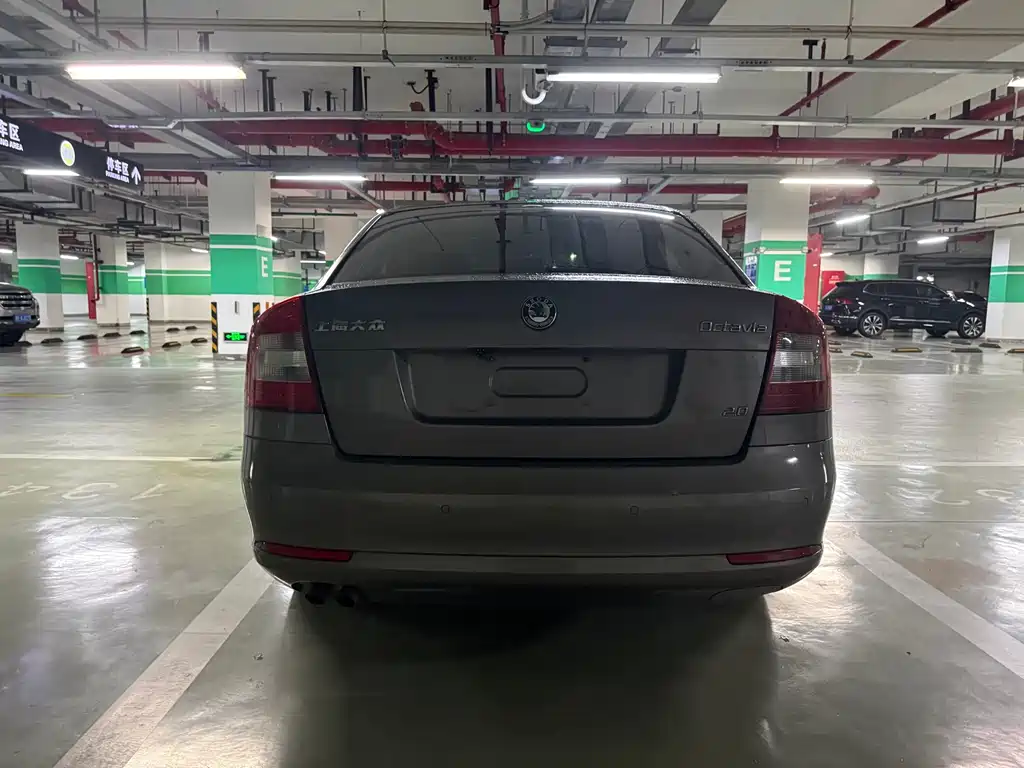 Skoda Octavia 2013 — фото 4