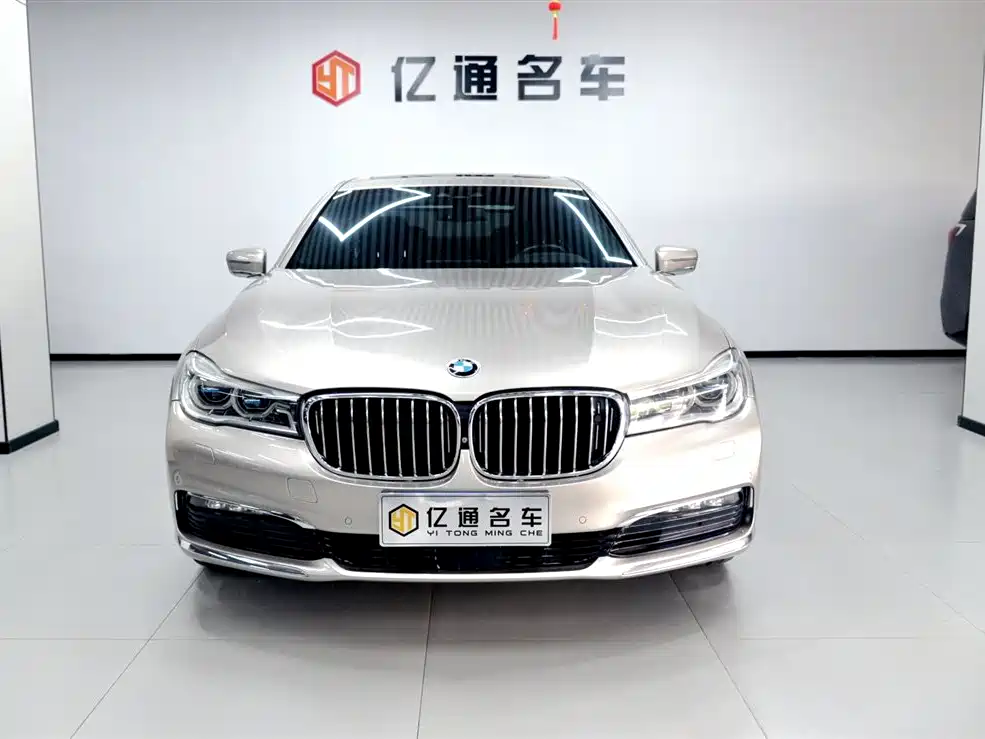BMW 7 Series 2016 — фото 2
