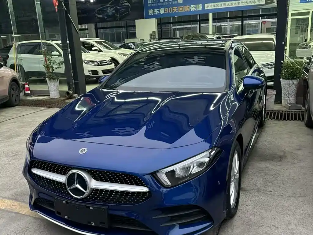 Mercedes-Benz A-Class 2022 — фото 1