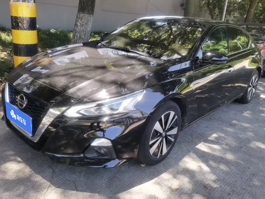 Nissan Teana 2021