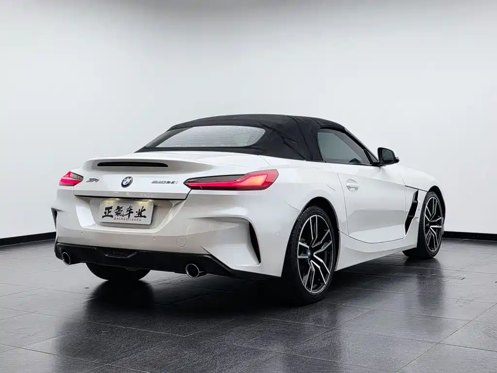 BMW Z4 2019 — фото 41